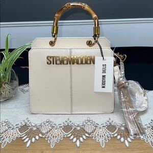 Steve Madden Bevelynn Bamboo Bag, vanilla cream color. NWT